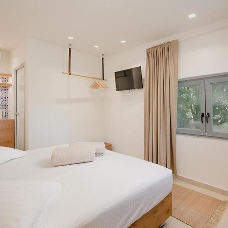 Orraon Lux Aparts K Apartment Preveza Bagian luar foto