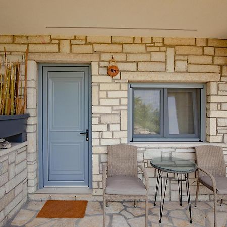 Orraon Lux Aparts K Apartment Preveza Ruang foto
