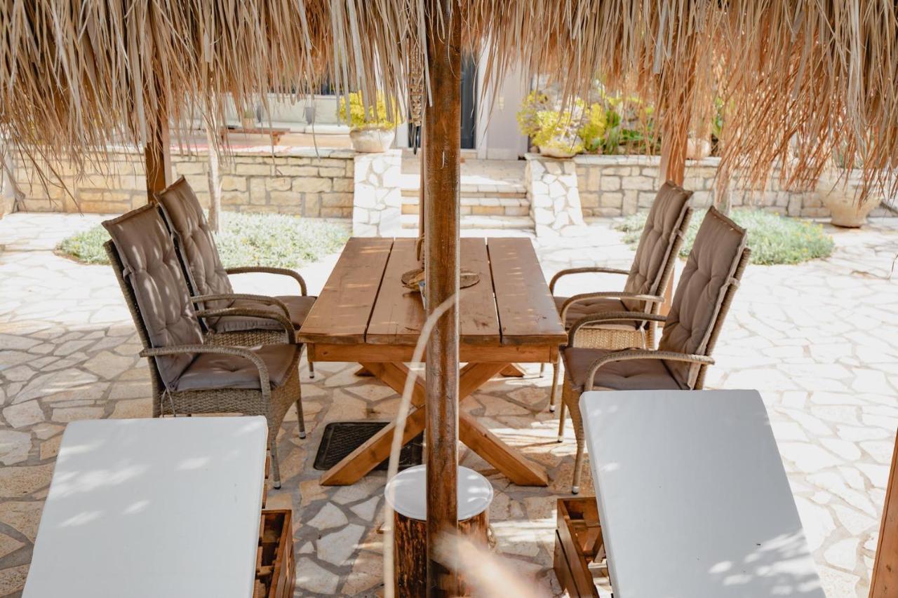 Orraon Lux Aparts K Apartment Preveza Bagian luar foto